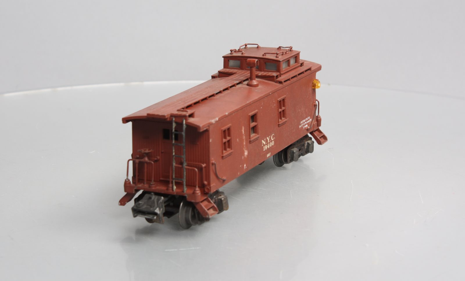 Lionel 2957 Vintage O Prewar New York Central Die-Cast Metal Illuminated Caboose