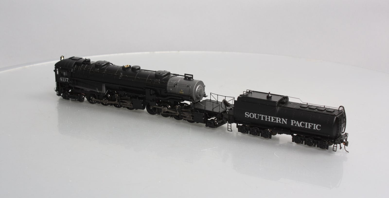 Broadway Limited 2677 HO Southern Pacific Baldwin 4-8-8-2 AC5 Cab Forward #4117
