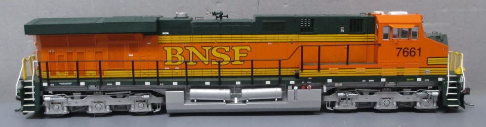 InterMountain 49721-01 HO BNSF GE ES44DC Diesel Locomotive with DCC