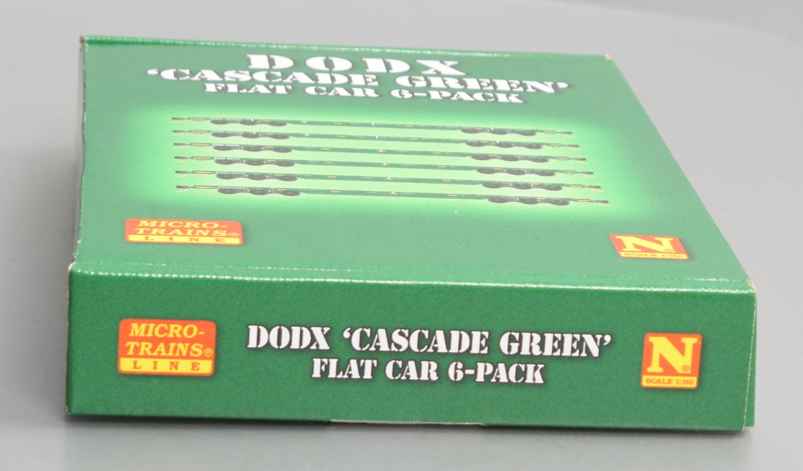 Micro-Trains 99301611 N DODX 'Cascade Green' Flatcar (Set of 6)