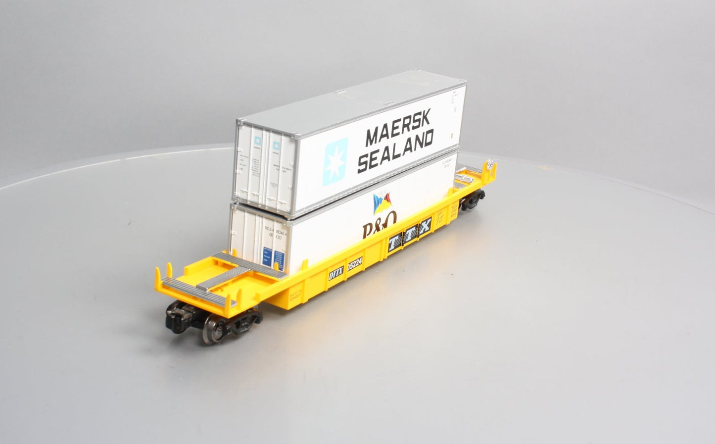 Menards O TTX Flat car w/ Containers #05224 - Custom EX