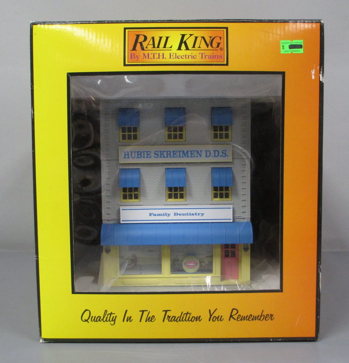 MTH 30-90155 Hubie Skriemen D.D.S. 3-Story City w/Fire Escape & Blinking Sign