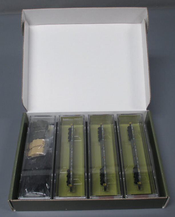 Micro-Trains 99301810 N DODX 68' Heavyduty Flatcar w/Humvees Loads (Set of 3)