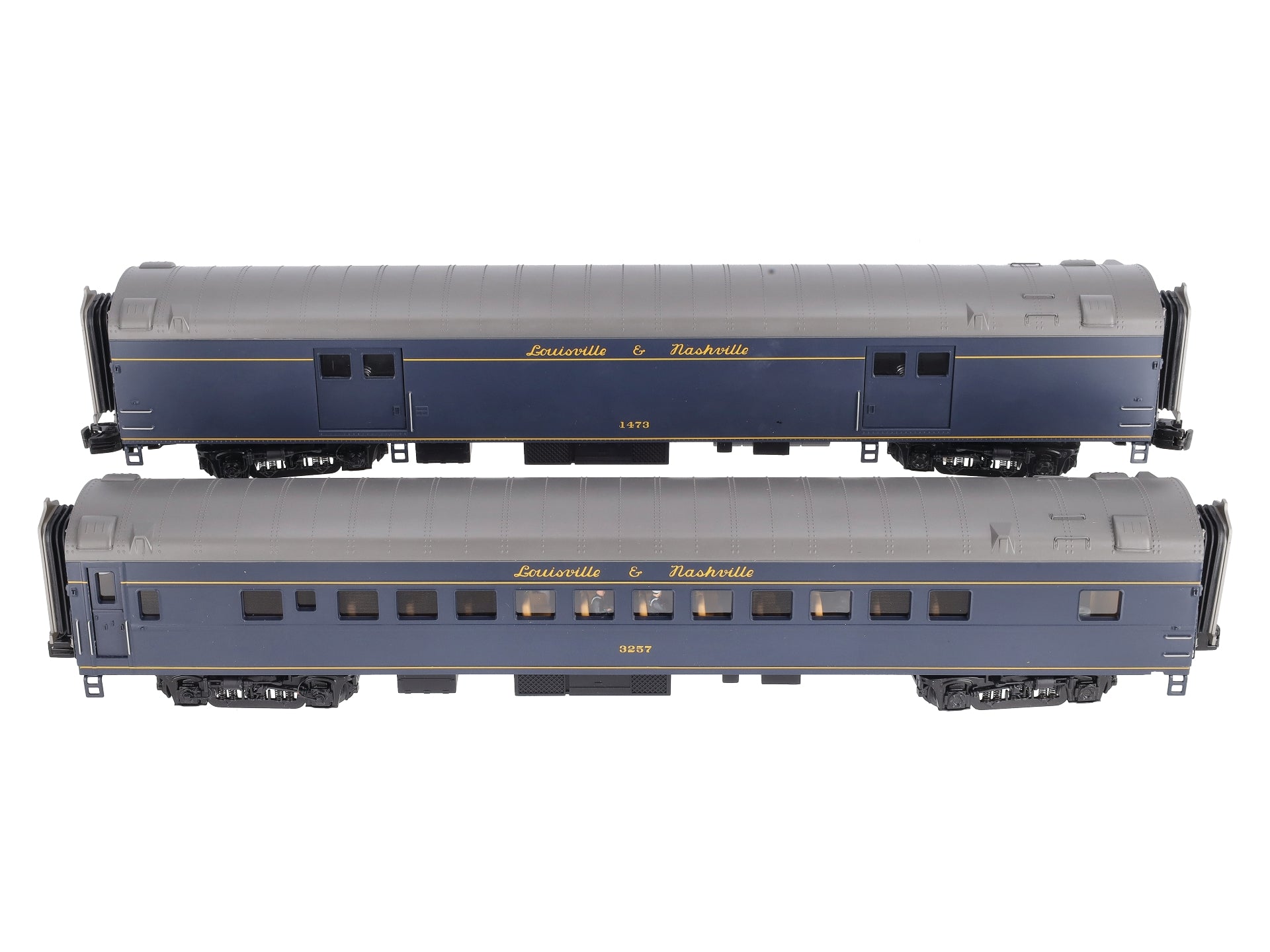MTH 20-69111 O L&N 70' Streamlined Baggage/Coach Passenger Set (Set of 2)