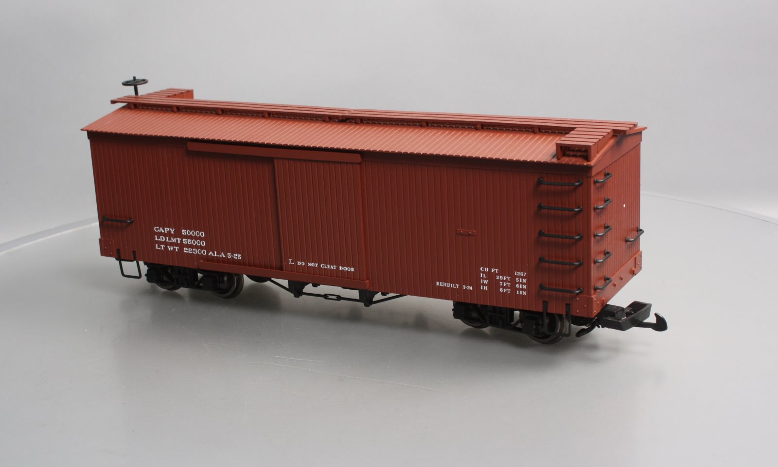 Bachmann 93302 G Data Only Mineral Red Box Car