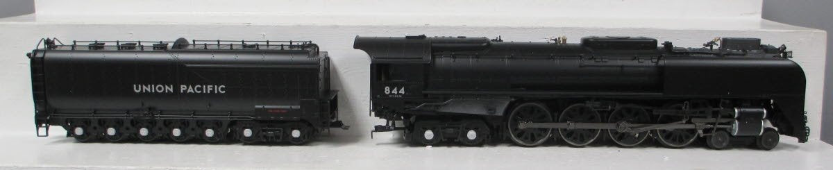 Lionel 682806 O Union Pacific FEF-3 Steam Locomotive #844