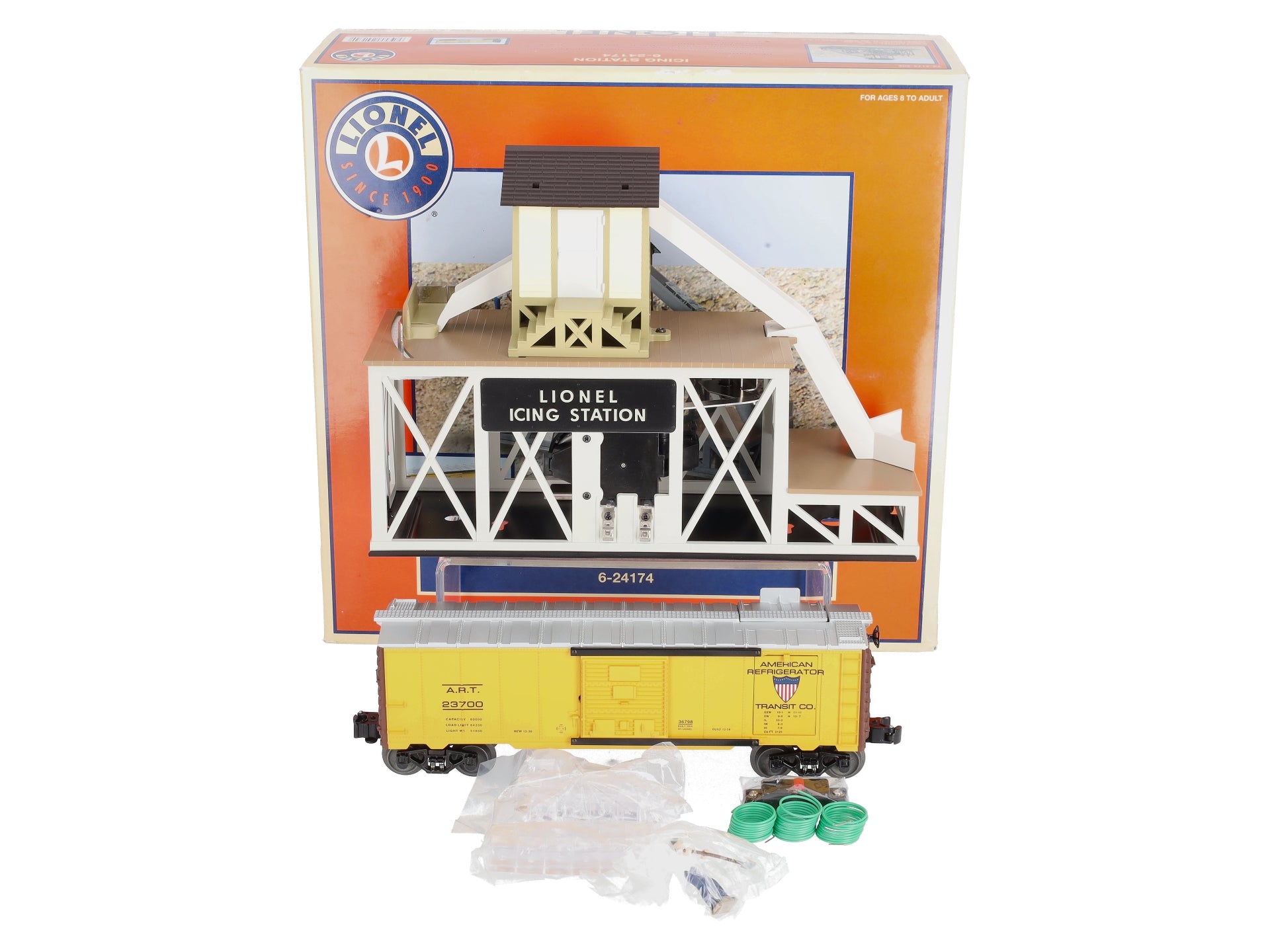 Lionel 6-24174 Operating Icing Station & Car Set