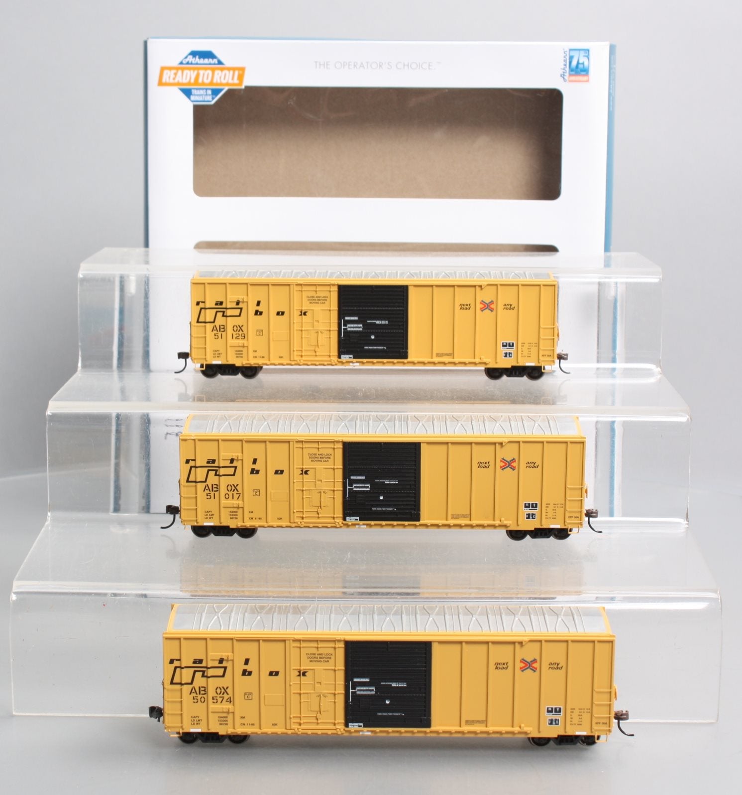 Athearn 71007 HO RailBox/Late 50' FMC Ex-Post Combo Door Boxcar (Set of 3)