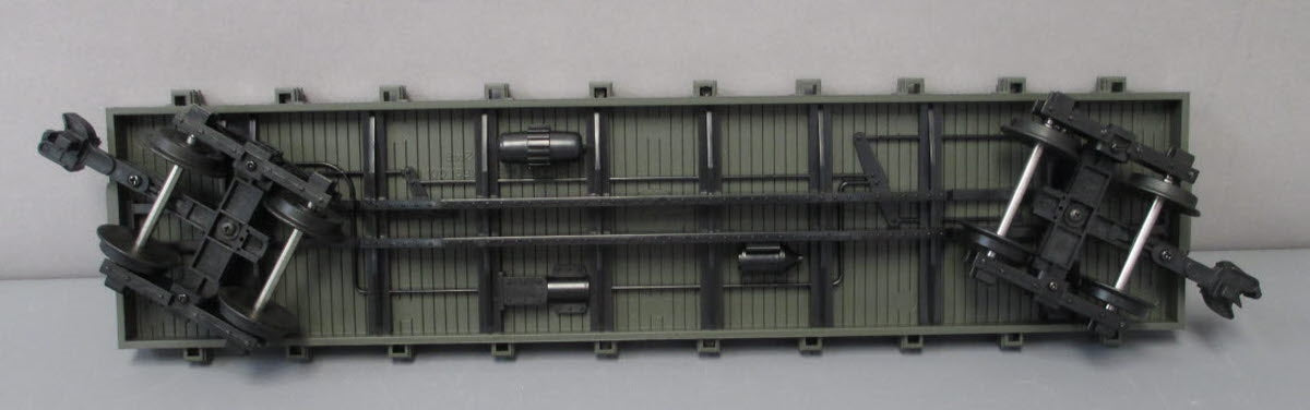 USA Trains R1889 G Great Northern Dark Green Wheel Car