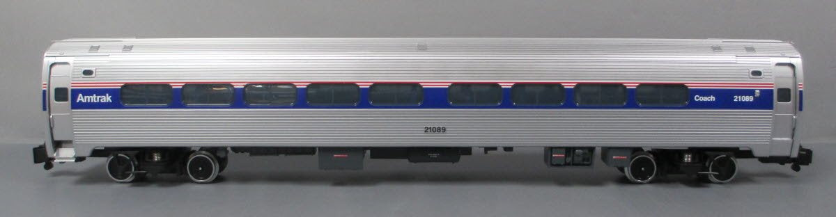 LGB 32223 G Amtrak Phase IV Amfleet Coach #21089 (Metal Wheels