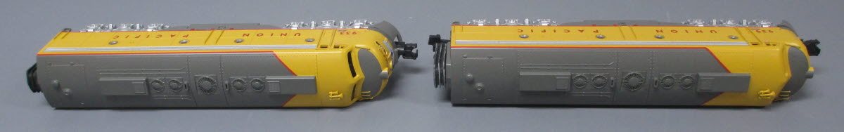 MTH 30-2912-1 Union Pacific E-8 AA Diesel Engine Set w/PS 2.0 #933/939