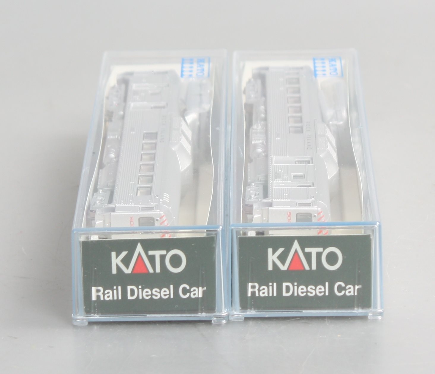 Kato 106-3013 N Scale Rock Island RDC3 Diesel Set #9002/#9003