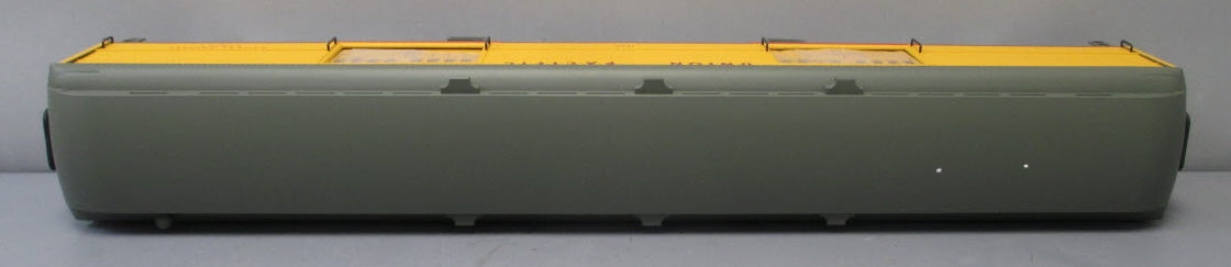 Aristo-Craft 31658 G Scale UP Standard Heavyweight Baggage Car - Metal Wheels