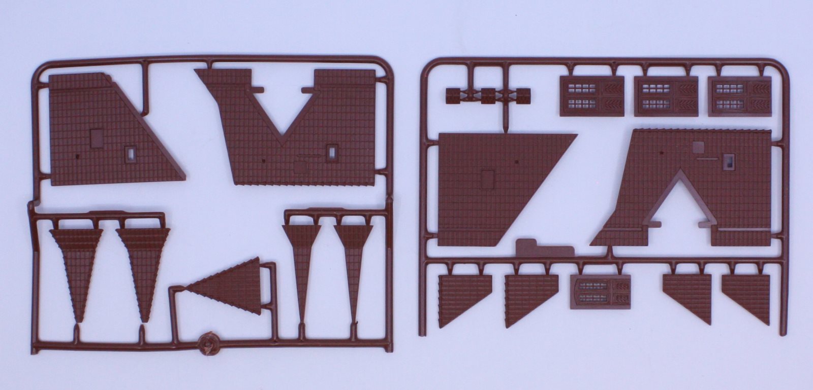 Vollmer 3788 HO Restaurant Building Kit-Opened