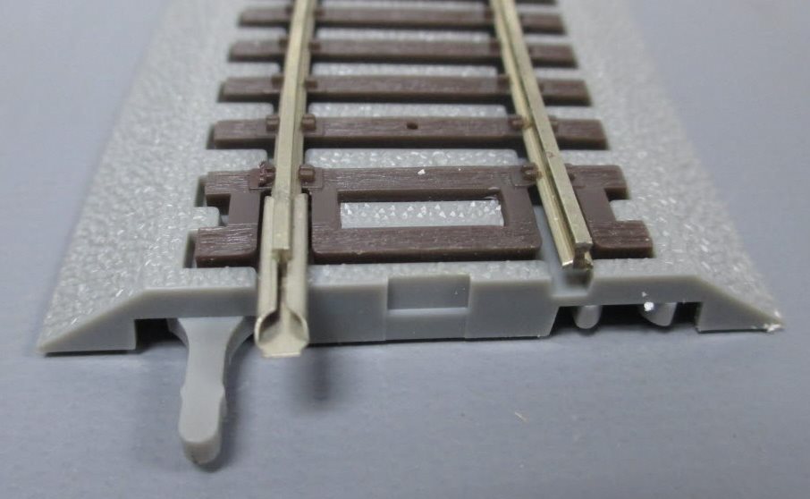 Atlas 489 True-Track World's Greatest Hobby Track Pack – Trainz