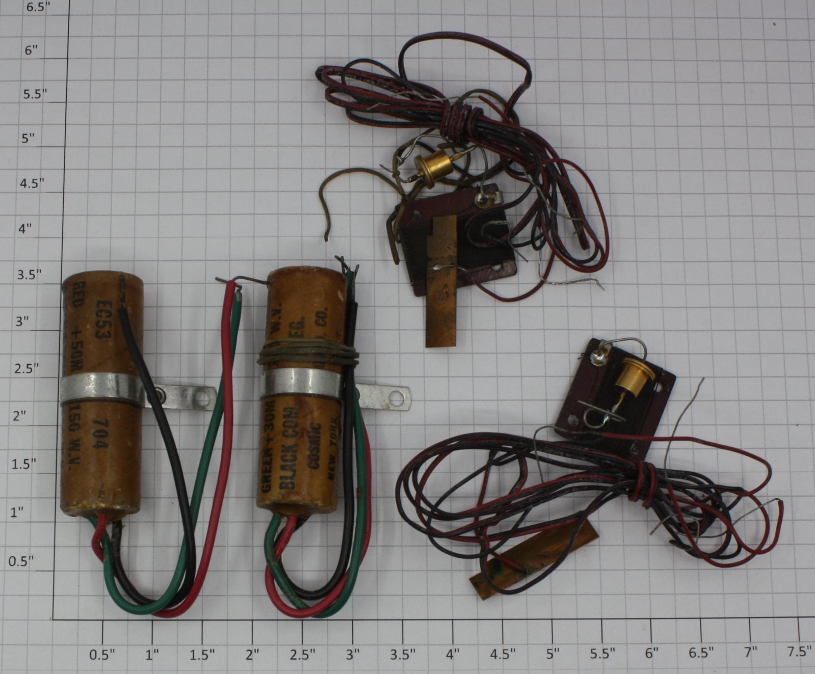 Spear-Tone by Lionel 42015-100 Assorted Phonograph Parts