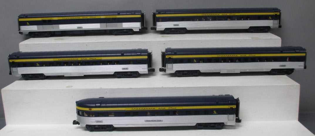 MTH 20-65226 O Chesapeake & Ohio 5pk 70' Streamlined Ribbed Passenger Cars