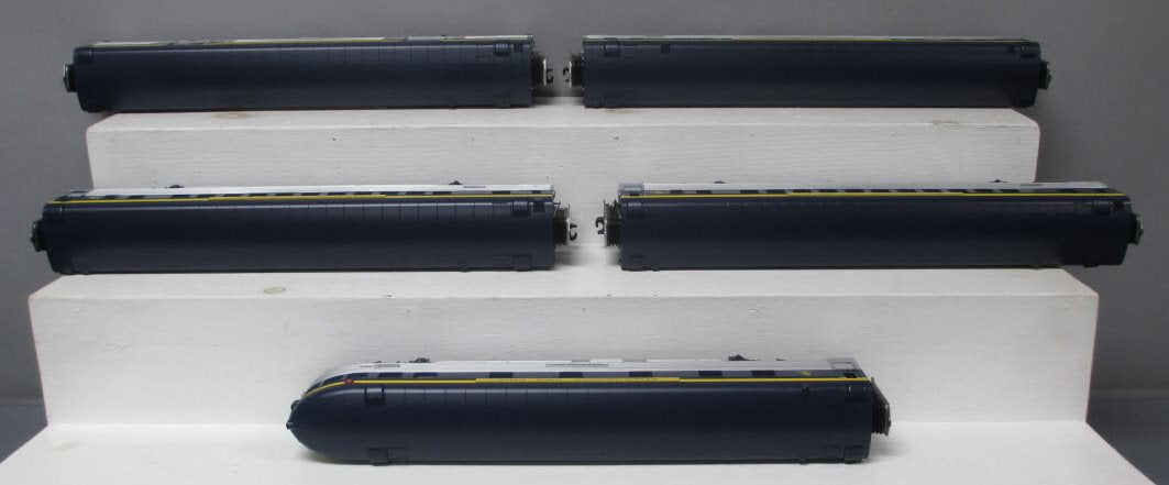 MTH 20-65226 O Chesapeake & Ohio 5pk 70' Streamlined Ribbed Passenger Cars