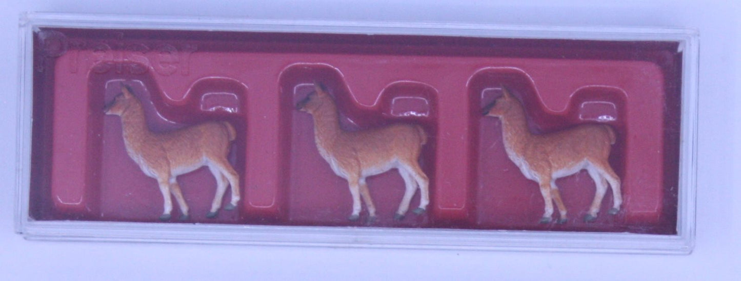 Preiser 20389 HO Animals - Lamas Figures (Set of 3)