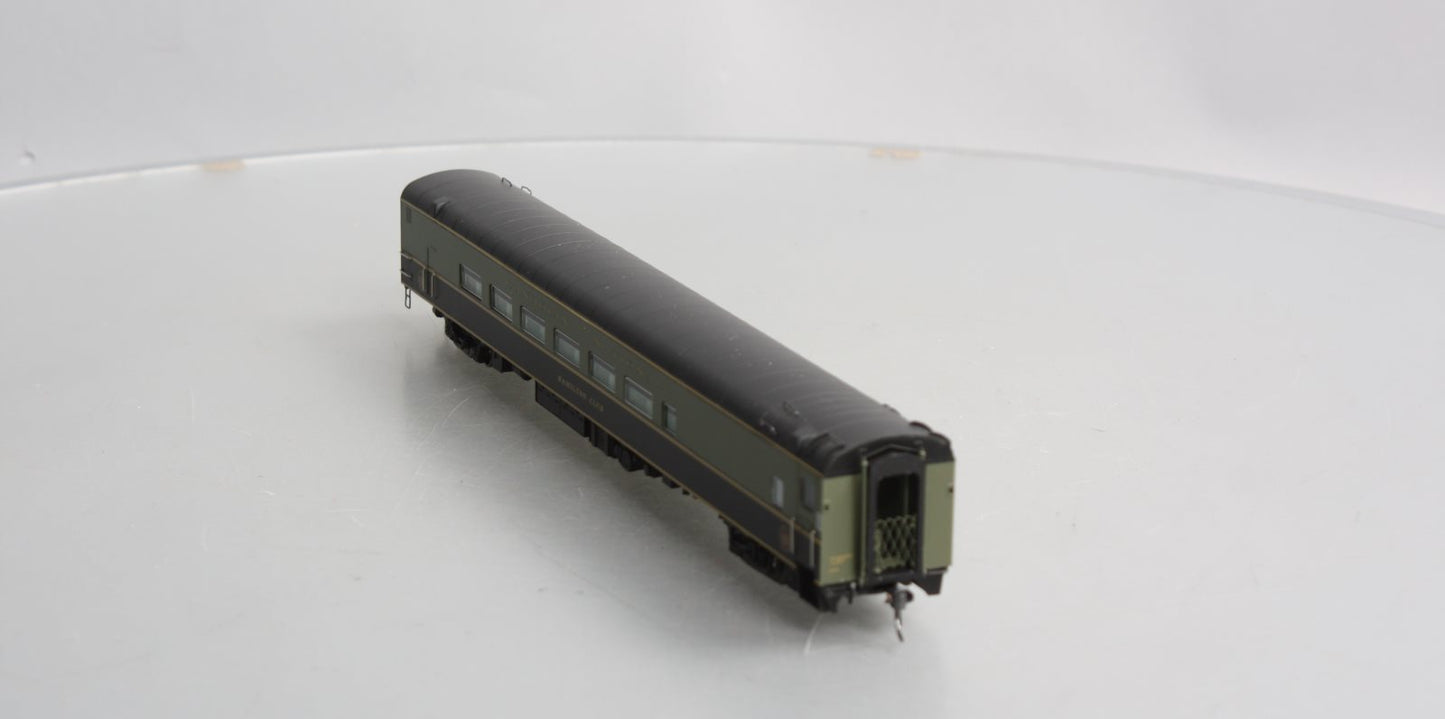 Rapido Trains 112011 HO Canadian National Hamilton Club Passenger Car #655