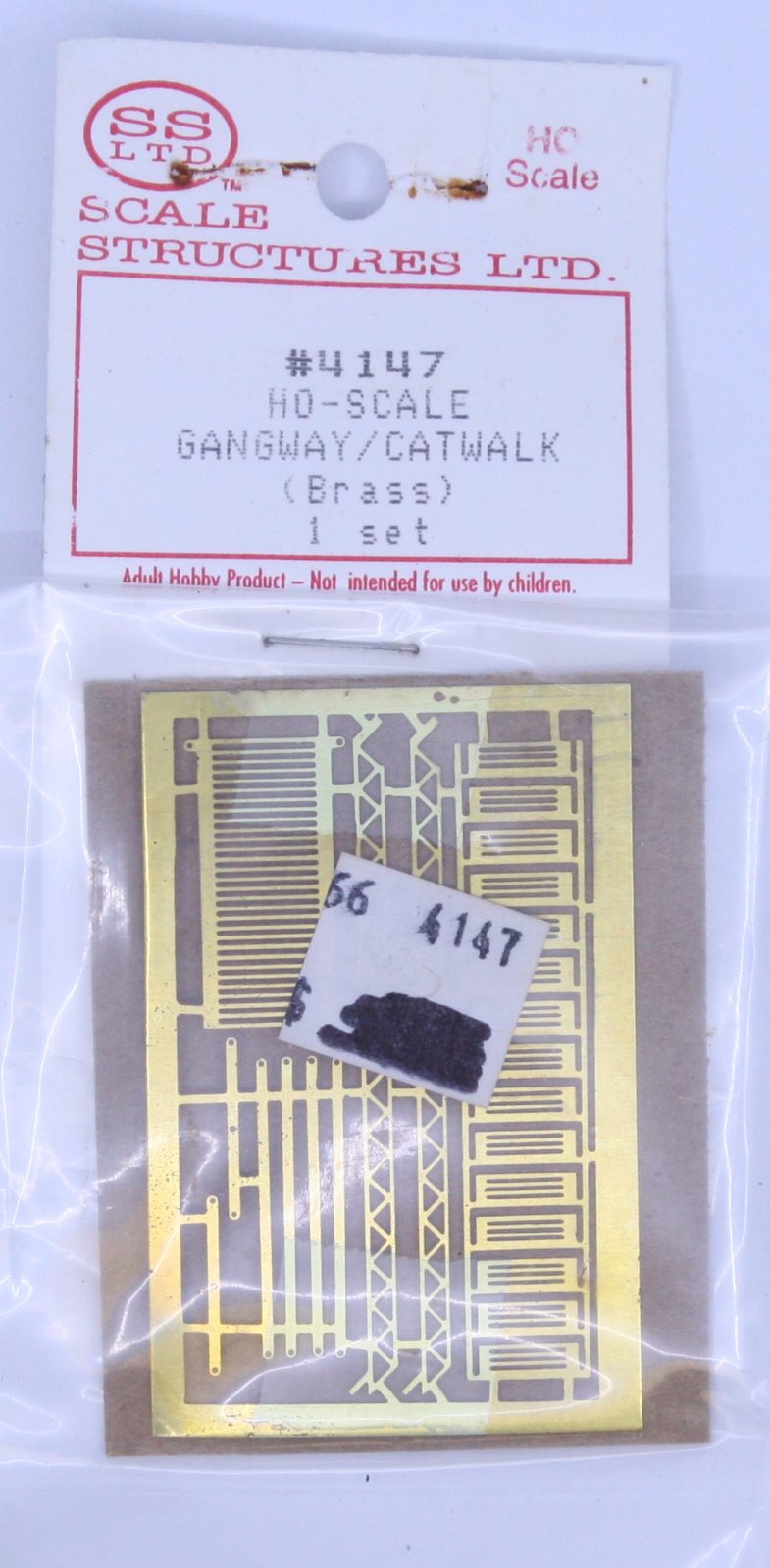 Scale Structures 4147 Ho Scale Brass Gangway / Catwalk