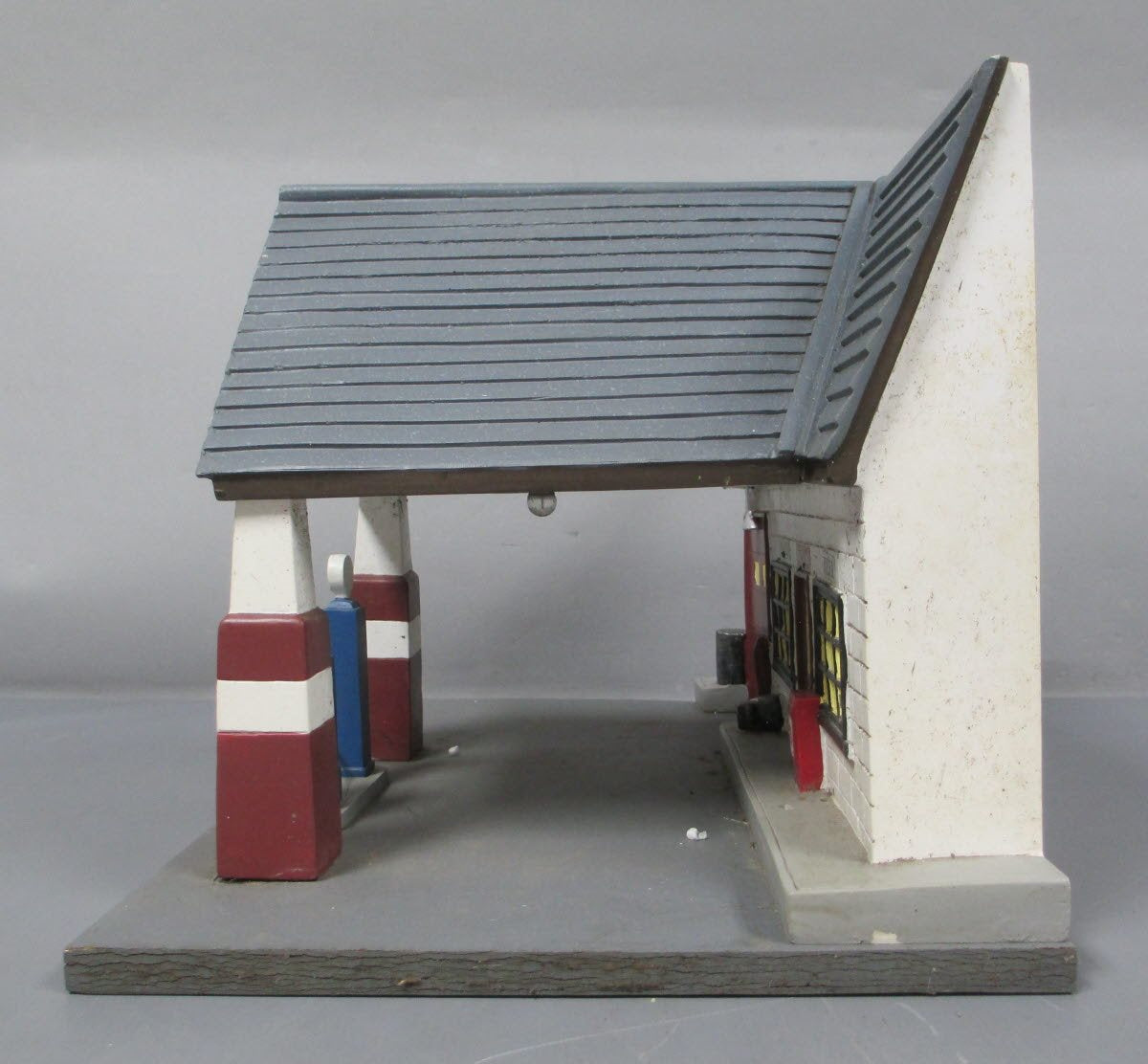 American Diorama T59 1:24 Scale Route 66 Gas Station VG/Box