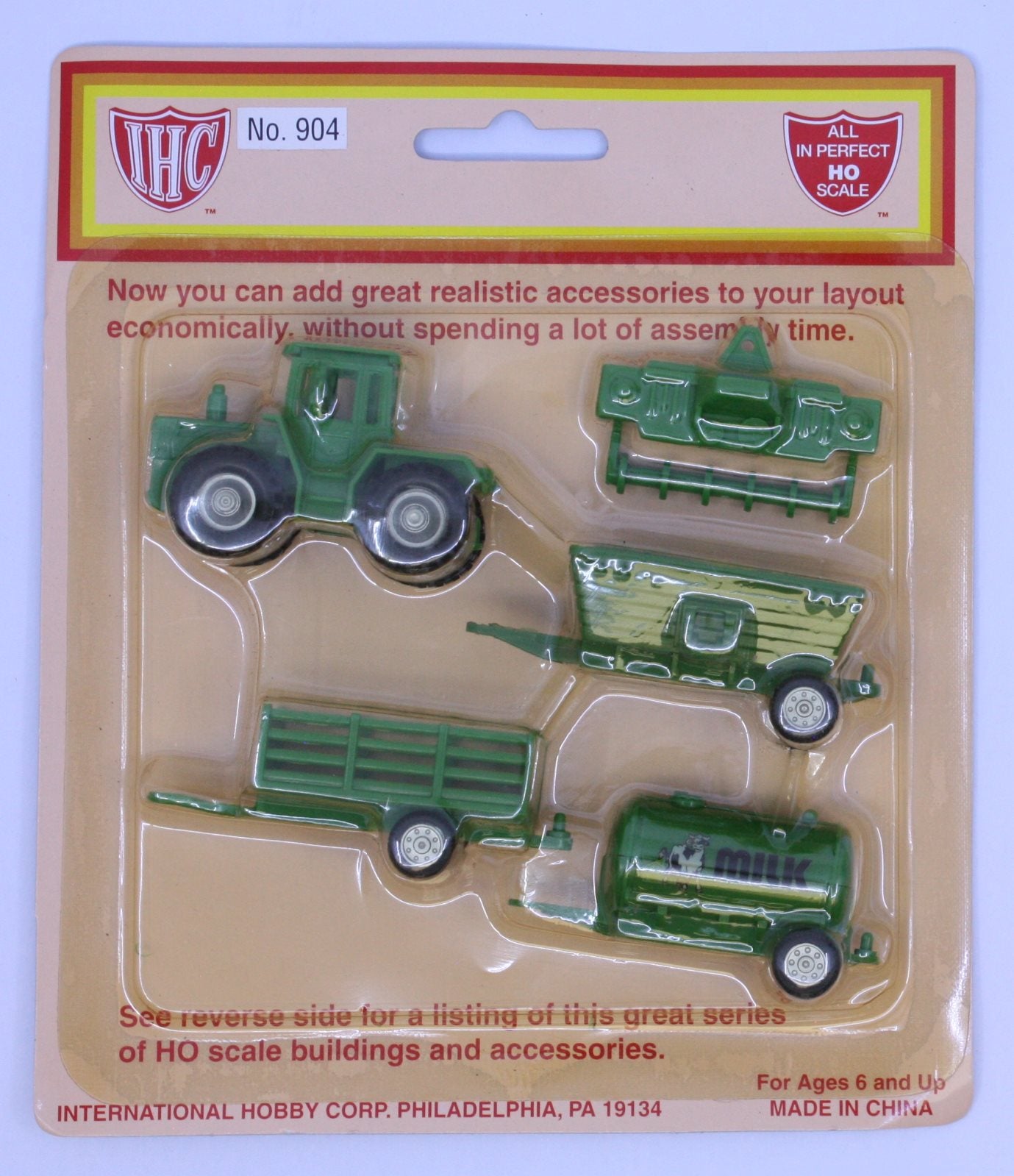 IHC 904 HO Farm Accessory Kit