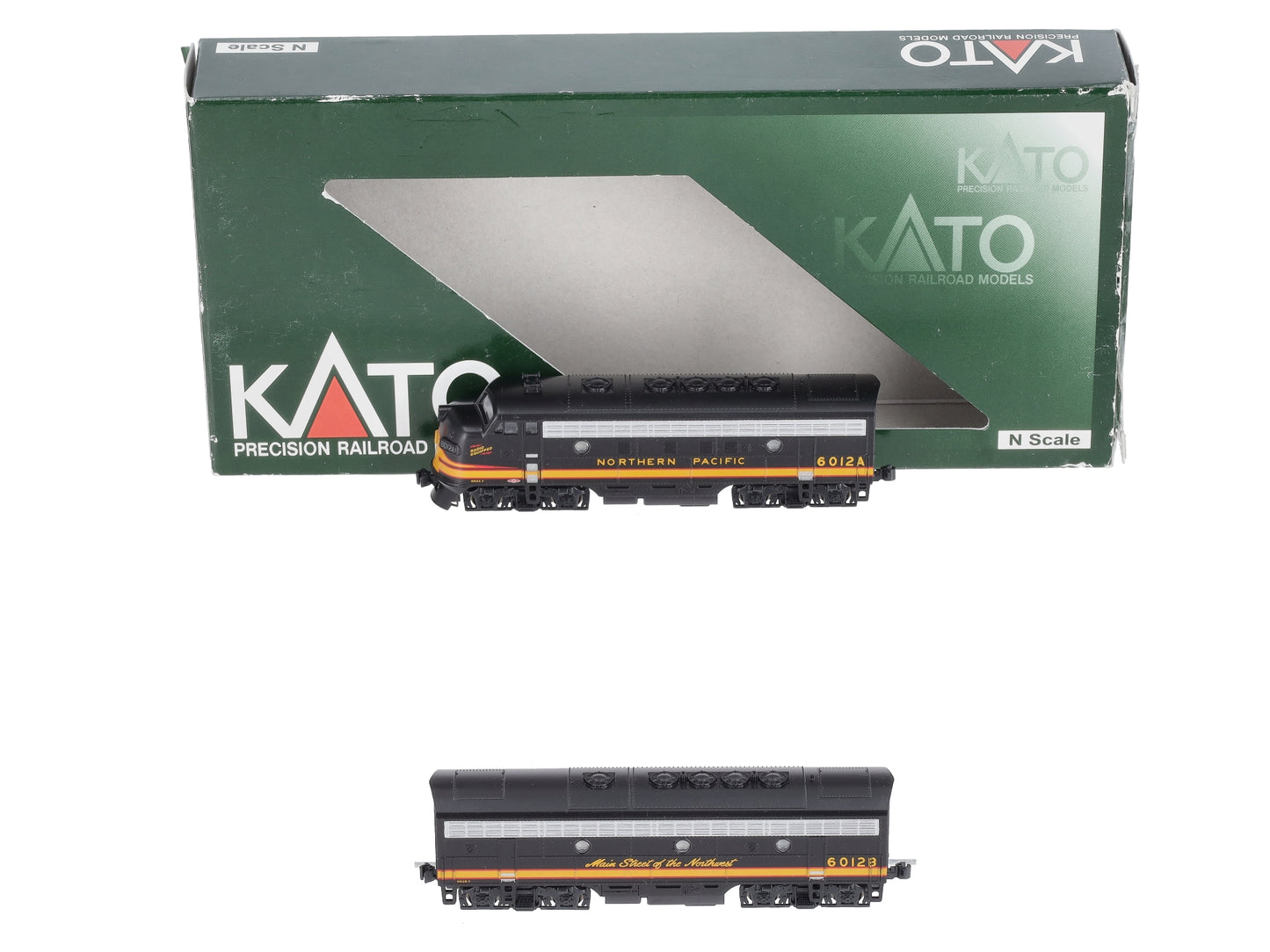 Kato 106-0422 N Northern Pacific EMD F7 Freight 2-Loco Set #6012A + 6012B