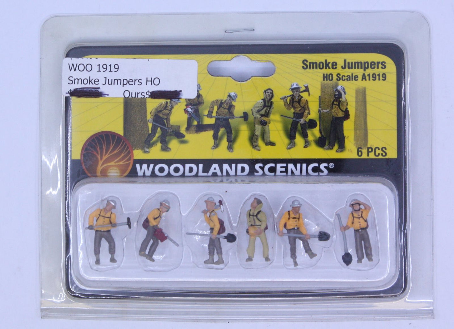 Woodland Scenics A1919 HO Scenic Accents Smoke Jumper Figures (Set of 6)