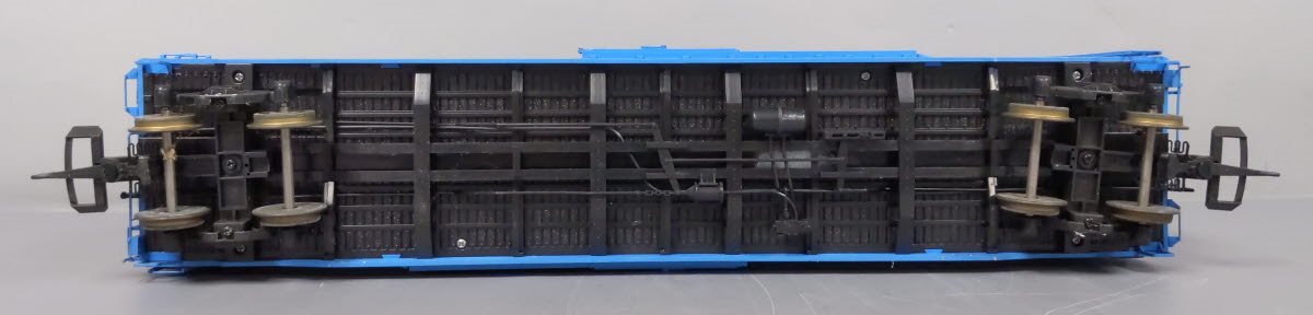 USA Trains R19305A G Great Northern 50 Ft. Box Car with Steel Door (Blue)