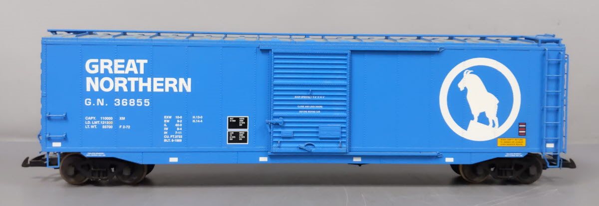 USA Trains R19305A G Great Northern 50 Ft. Box Car with Steel Door (Blue)