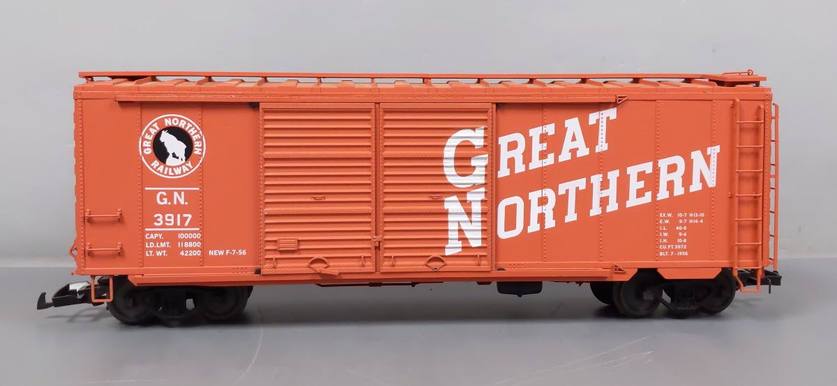 American Mainline G401-95 G Great Northern PS-1 7' Double Door Boxcar #3917 EX/Box