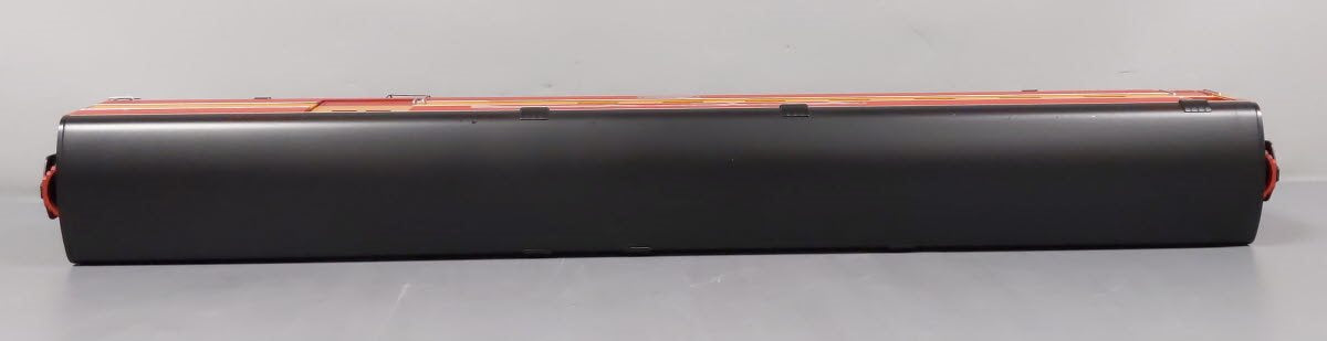 USA Trains 310903 G Southern Pacific "Daylight" Combine Car - Metal Wheels