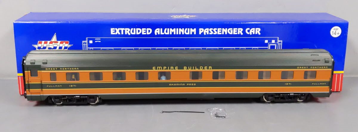 USA Trains 31065 G Great Northern Extruded Aluminum Sleeper Car #2