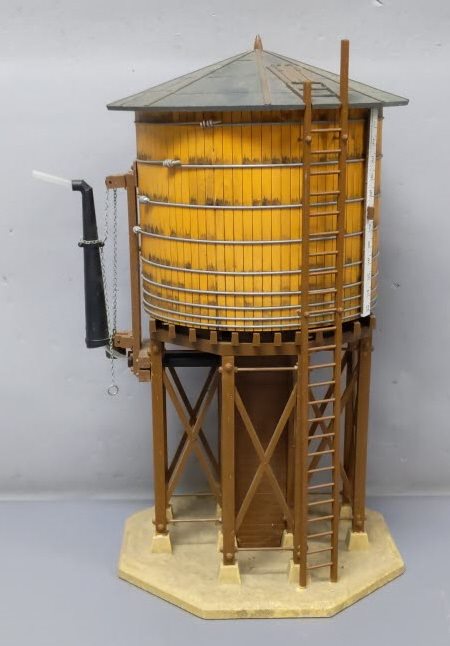 Pola 923 G Scale Water Tower Kit- Assembled EX