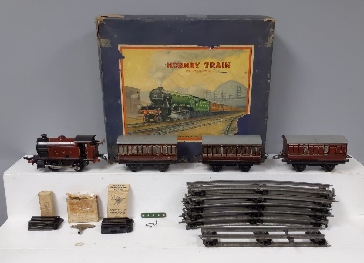 Hornby 1 Vintage O Tank Goods Train Set/Box