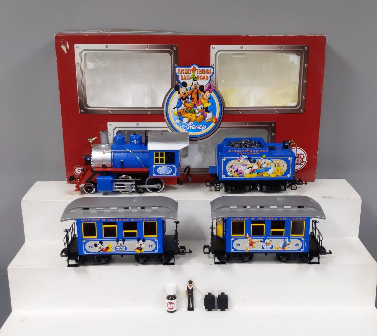 LGB 29232 Disney G Gauge Steam Passenger Train Set