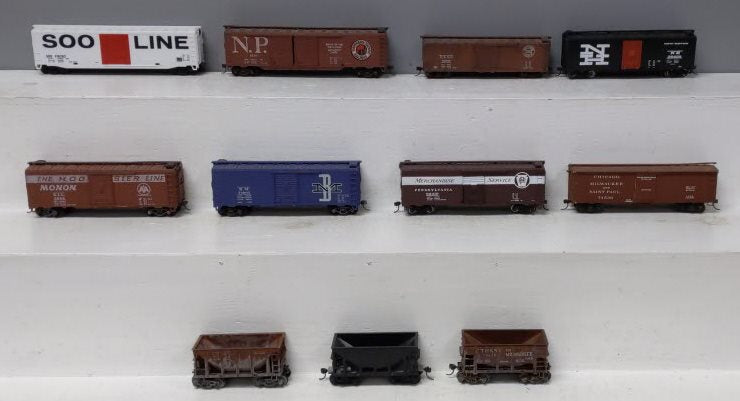 HO Scale Assorted Freight Cars [11] VG