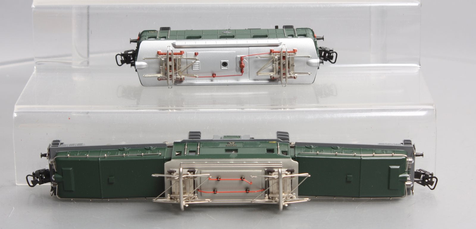 Marklin 31100 HO SJ Da and SBB Ce 6/8 III Croco Elec Loco 'Classics' Double Set