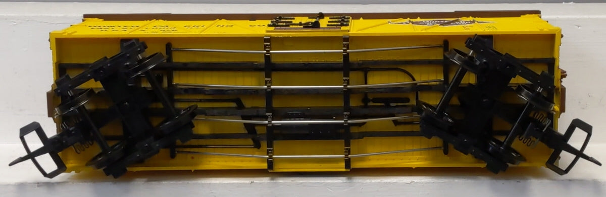 USA Trains R15019 G Hunter Packing Co. Outsided Braced Box Cars (Yellow/Brown)