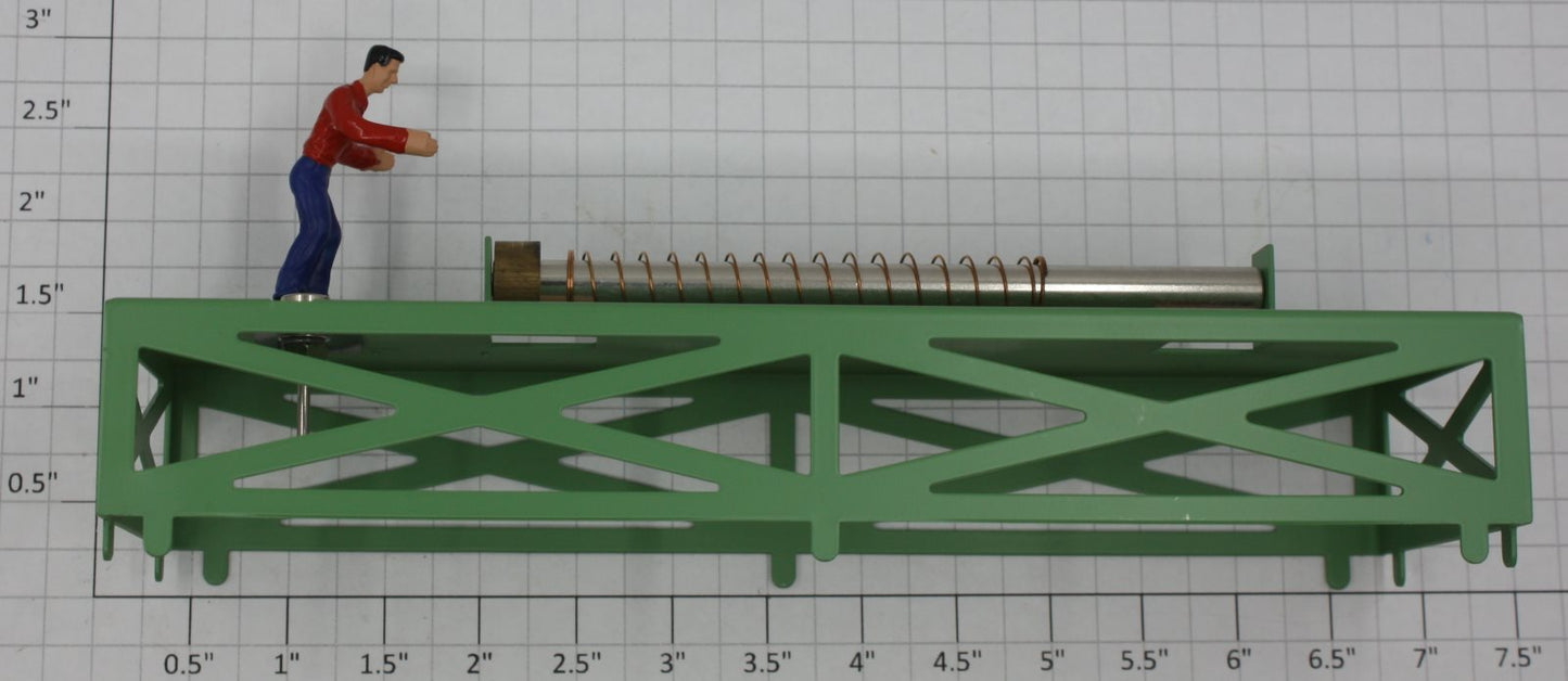 American Flyer 49824-3 Green Platform with Spring Bar and Figure