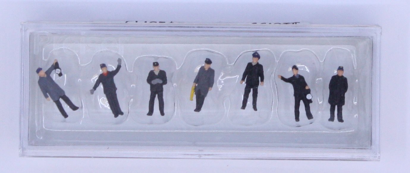 Preiser 79147 N DB Railway Yard Workers Figures (Set of 7)
