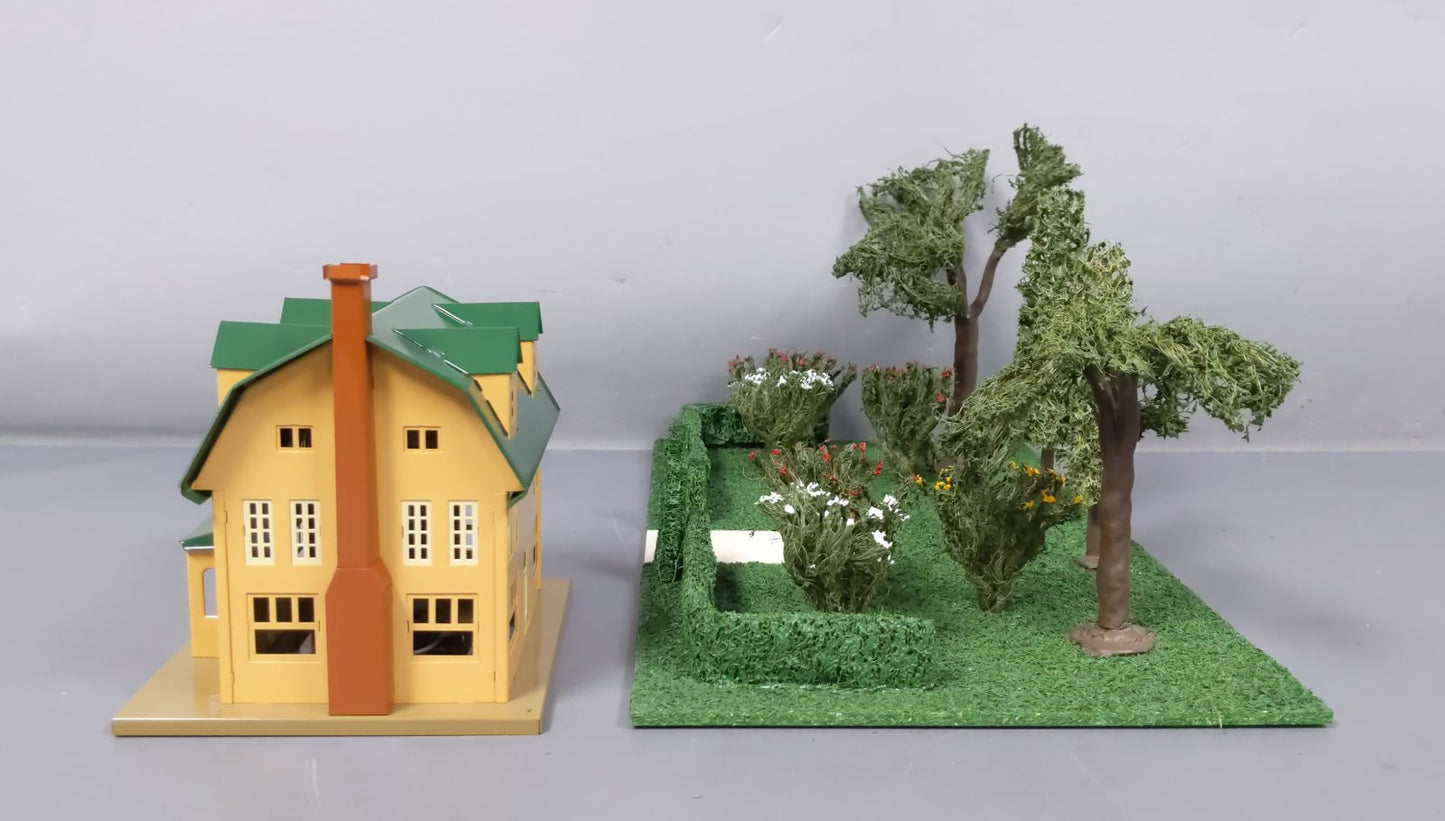 MTH 11-90075 O Suburban Home Plot w/ Villa Lt. Mustard & Med. Green #912 & #189