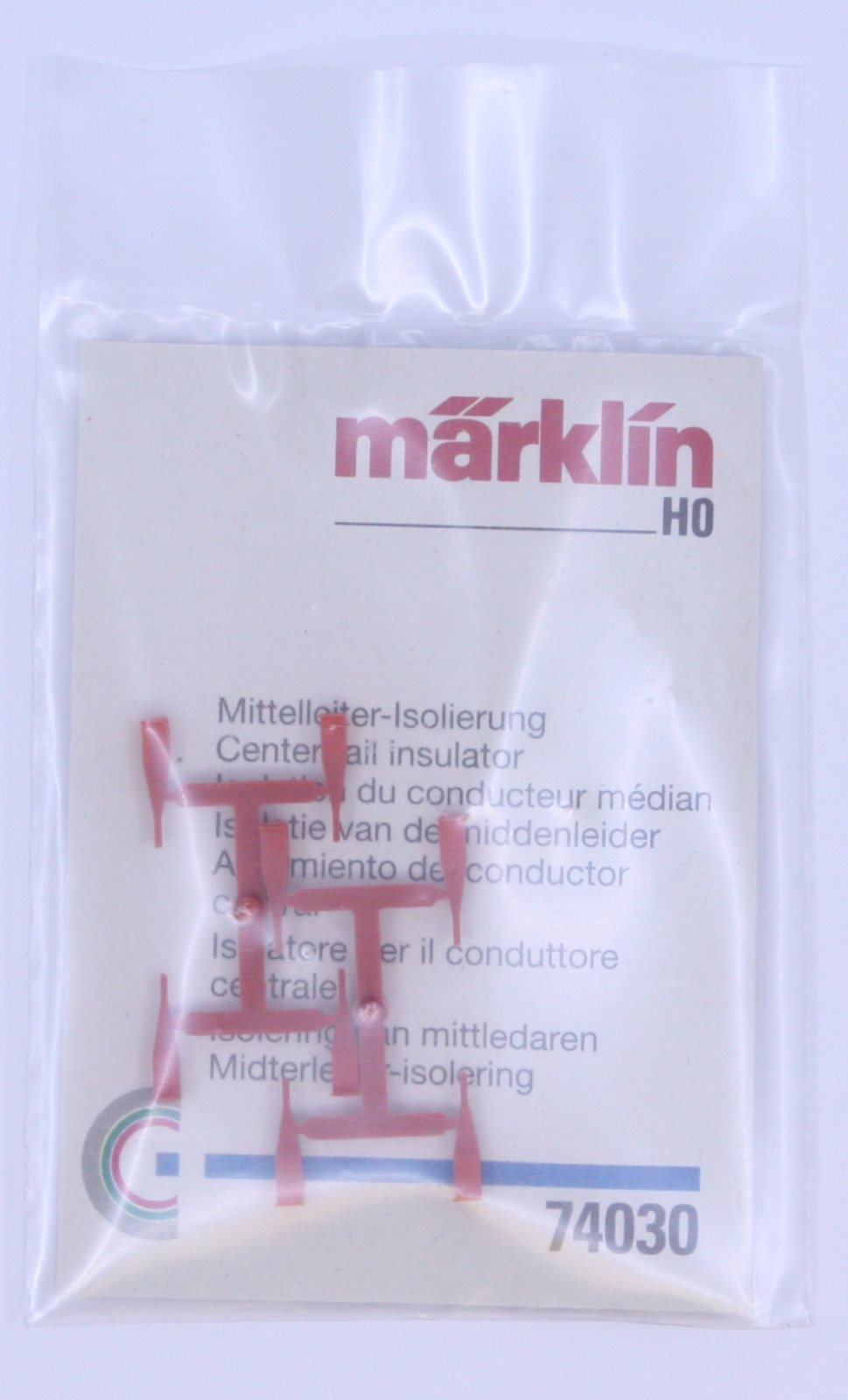 Marklin 74030 Center Rail Insulators (Pack of 8)