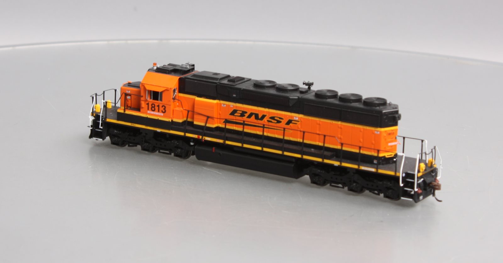 Athearn 71542 HO BNSF/Wedge RTR SD39-2 Diesel Locomotive #1813