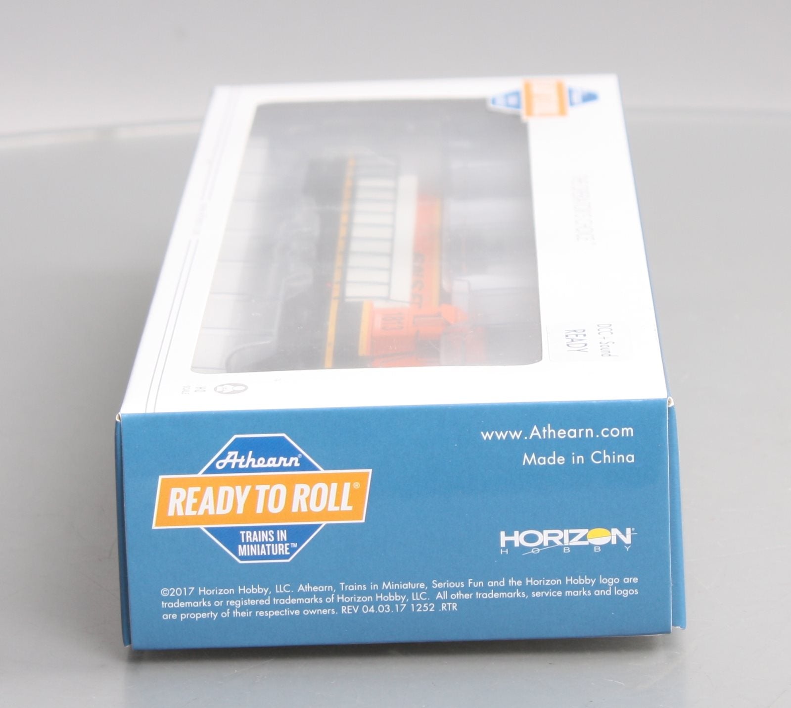 Athearn 71542 HO BNSF/Wedge RTR SD39-2 Diesel Locomotive #1813