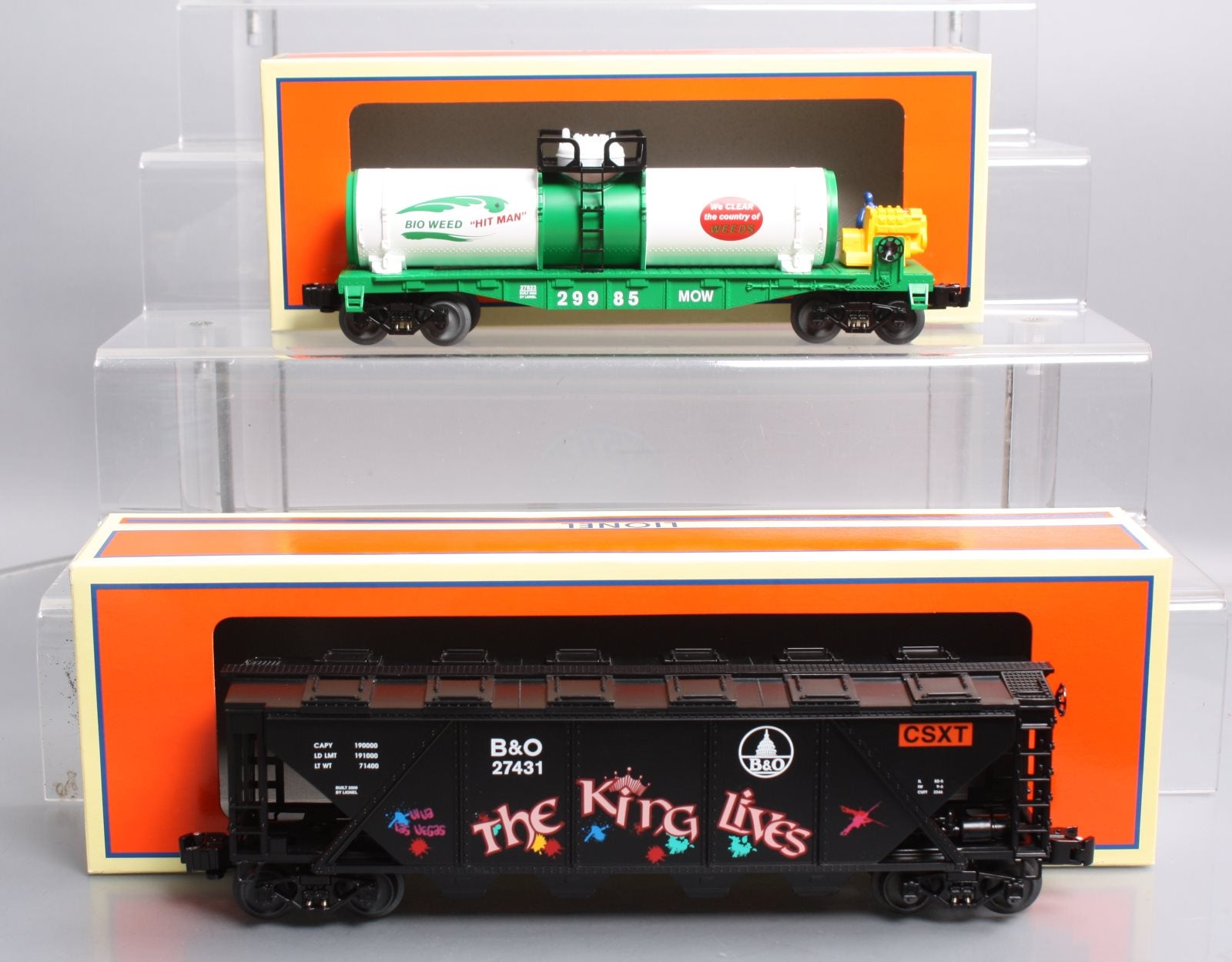 Lionel 6-11167 CSX Tank Car and Hopper (Set of 2)