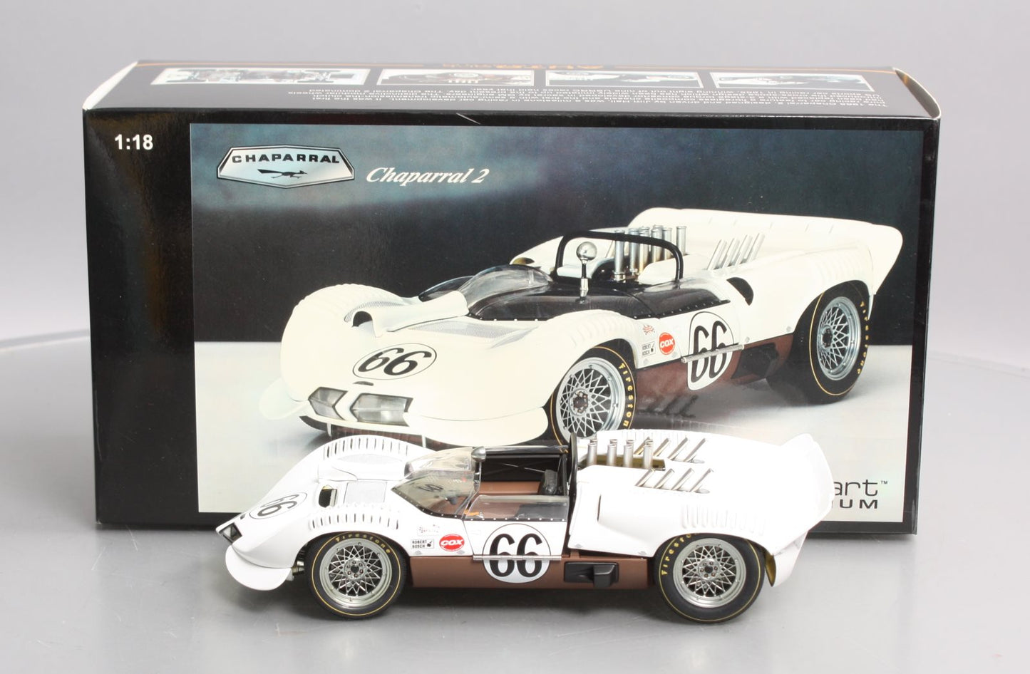 AutoArt Millennium 86946 1/18 Die-Cast 1965 Chaparral 2 Sport Racer #66/Box