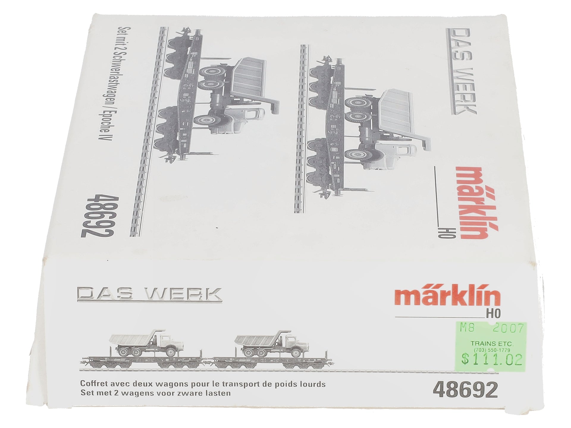 Marklin 48692 HO Scale Heavy Duty Flatcars w/Dump Trucks (Set Of 2)