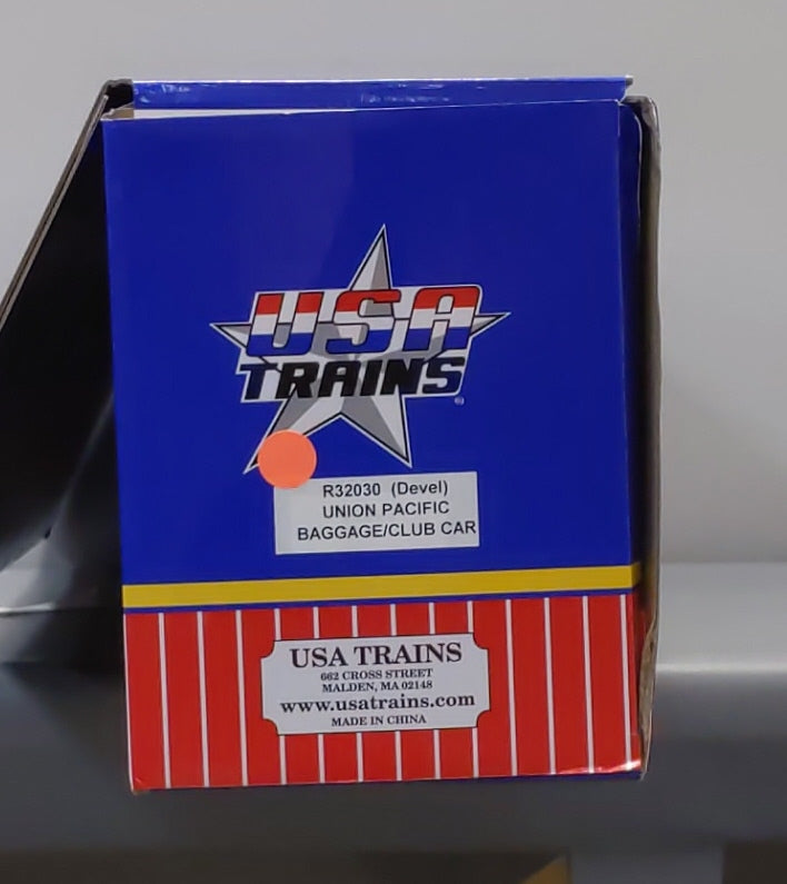 USA Trains R32030 G Union Pacific  Devel Baggage/Club Car